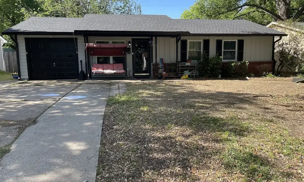 Soffit & Fascia Repair crew at work on a residential roof in Eufaula